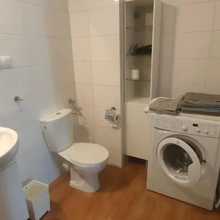 First -- Green Zoliborz Apartment 3 Warszawa Eksteriør bilde